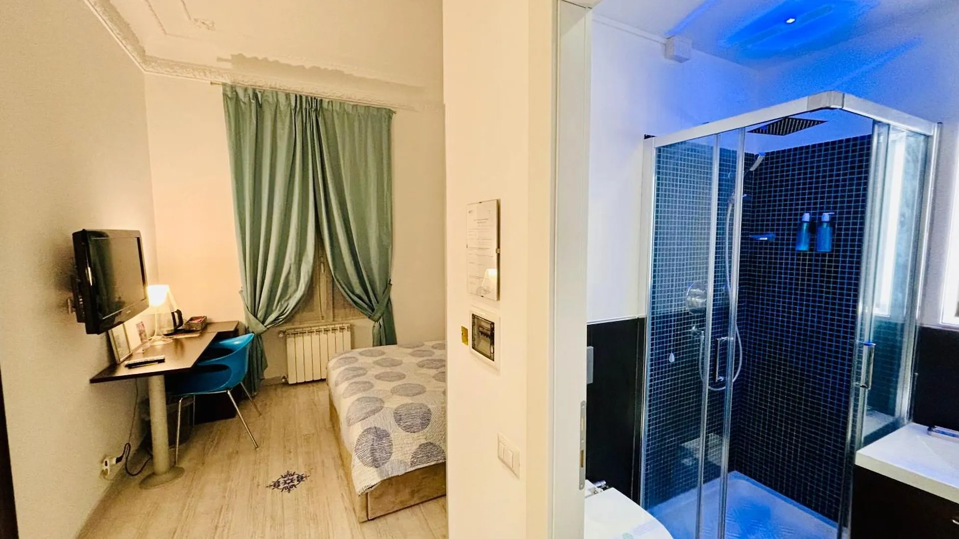 ** Bed & Breakfast Chroma Italy - Chroma Tessera Italy