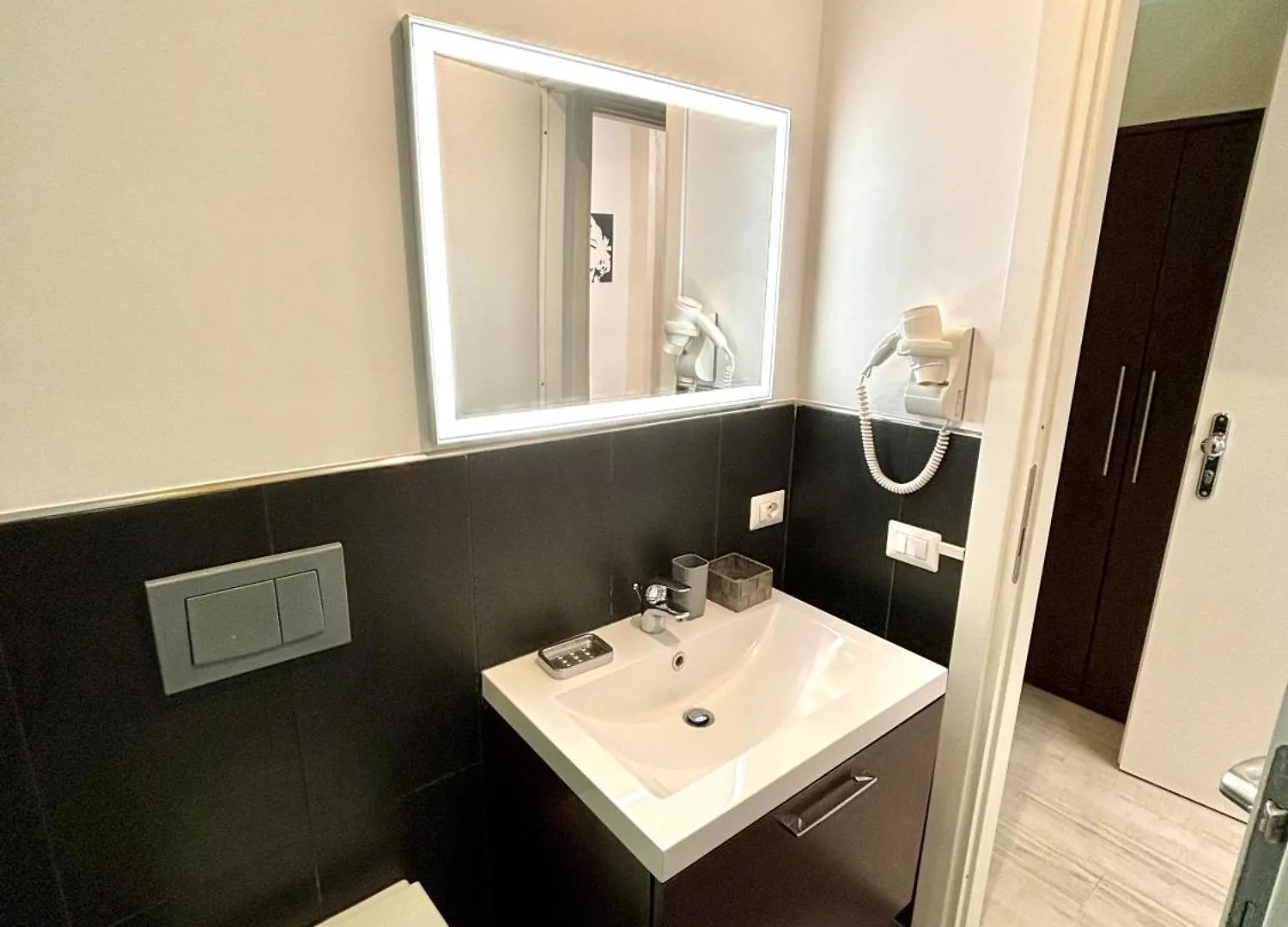 Chroma Italy - Chroma Tessera Bed & Breakfast