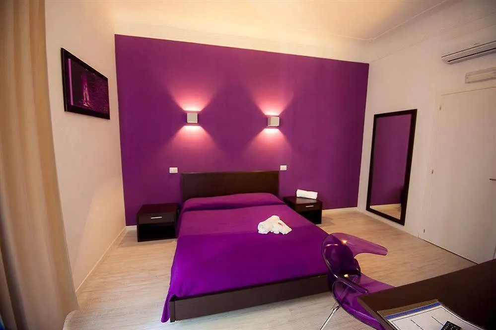 Chroma Italy - Chroma Tessera 2*, Rome Italy